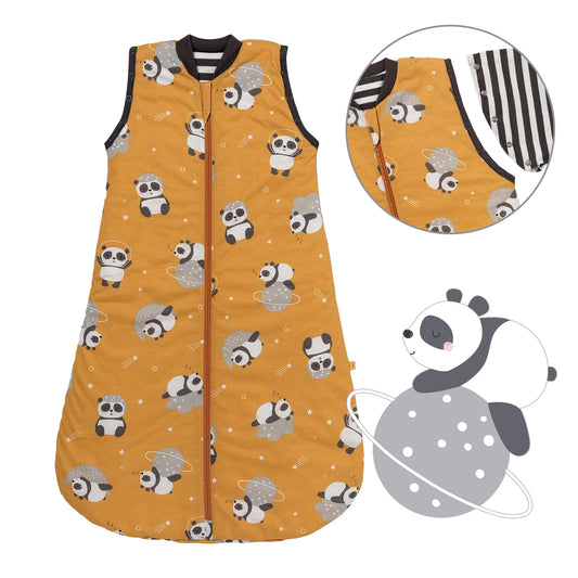 Babyschlafsack 1.0 TOG_Panda_Vorderseite mit Armausschnitt_1187