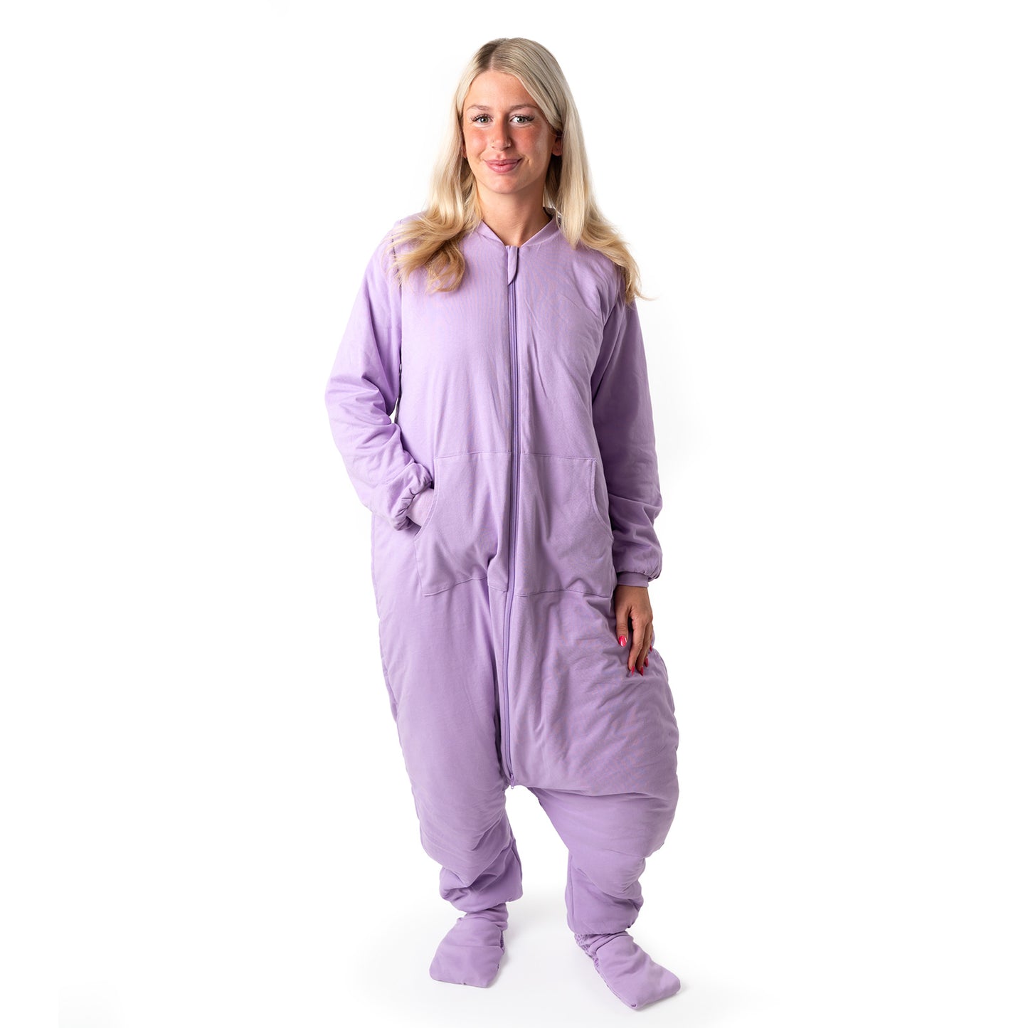 Schlafsack mit Füßen für Erwachsene mit umklappbaren Bündchen und Ärmeln 1.0 TOG_Lavendel_Beispielfoto_1190