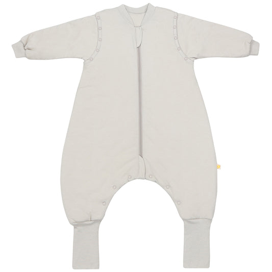 Schlafsack mit Füßen und umklappbaren Bündchen 2.5 TOG_Taupe_Vorderseite_1202