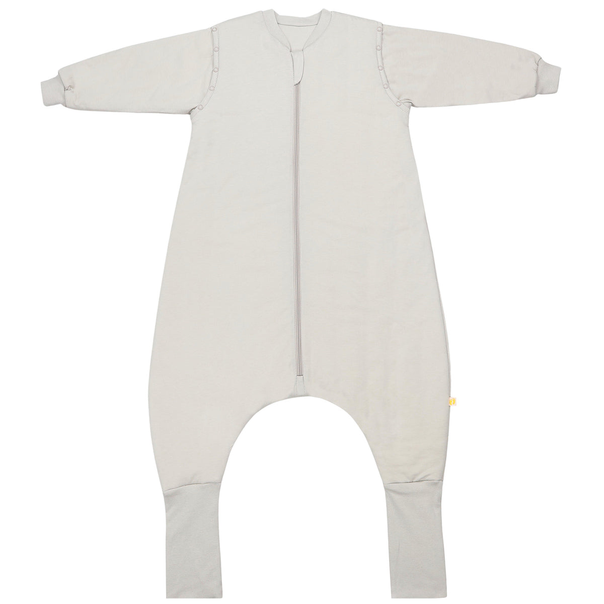 Schlafsack mit Füßen und umklappbaren Bündchen 2.5 TOG_Taupe_Vorderseite_1202