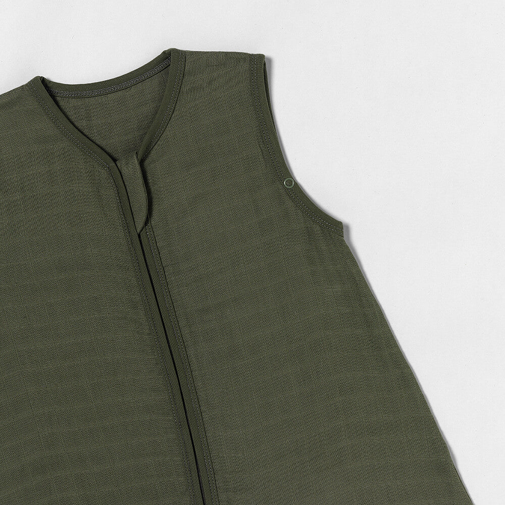 Musselin Schlafsack mit Füßen 0.5 Tog_Olive_2_422
