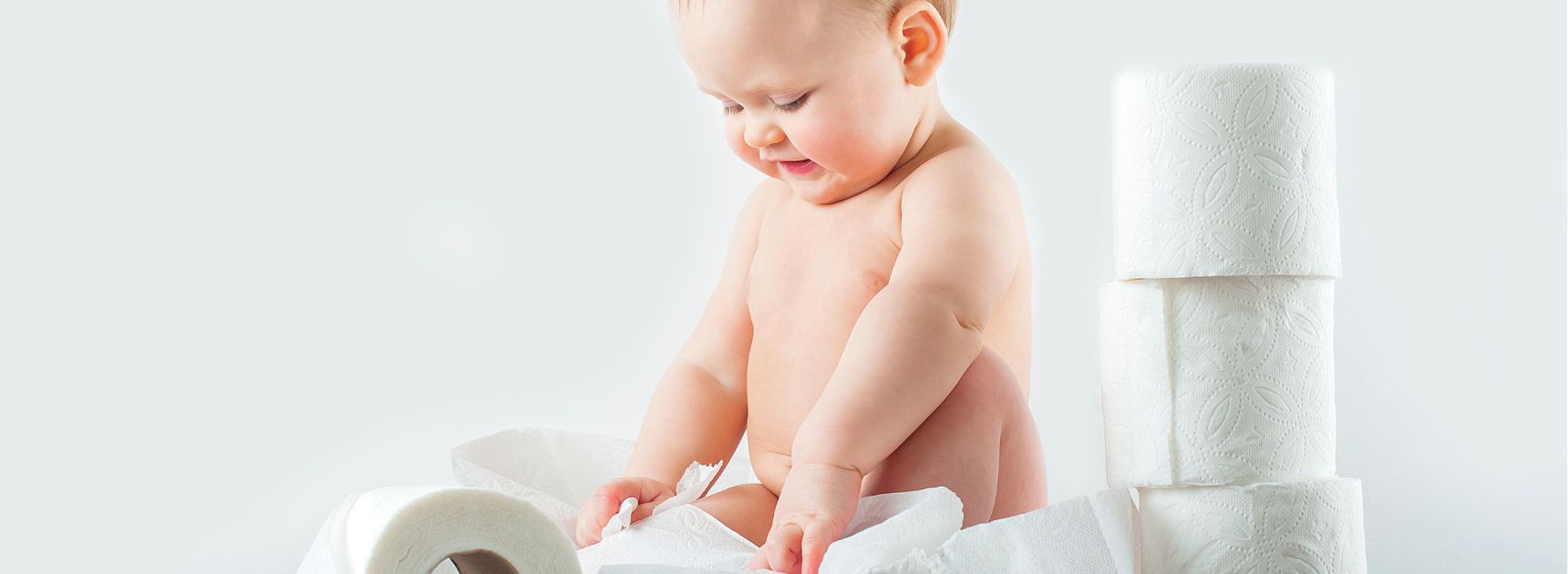 Baby spielt